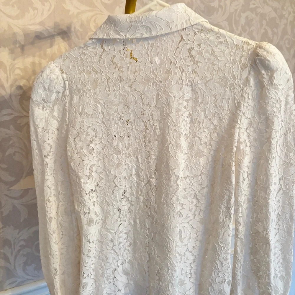 L'AGENCE Ivory Lace Blouse - Picture 7 of 9